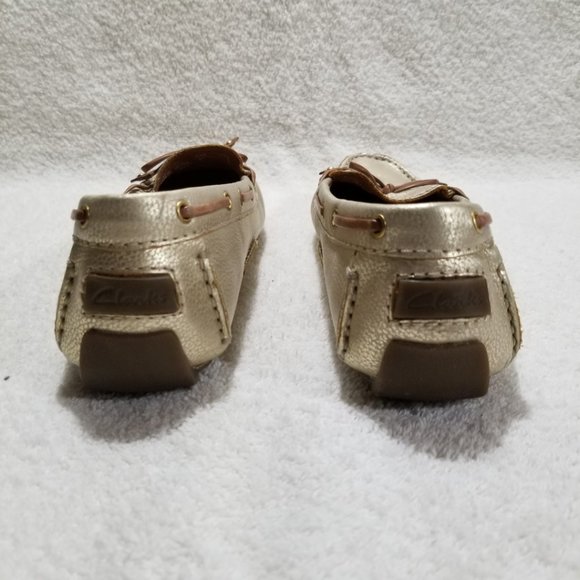 Clarks gold leather driving shoes - Picture 5 of 8